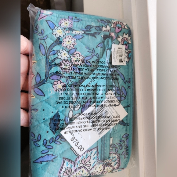 Vera Bradley Turnlock Wallet NWT - Picture 7 of 7